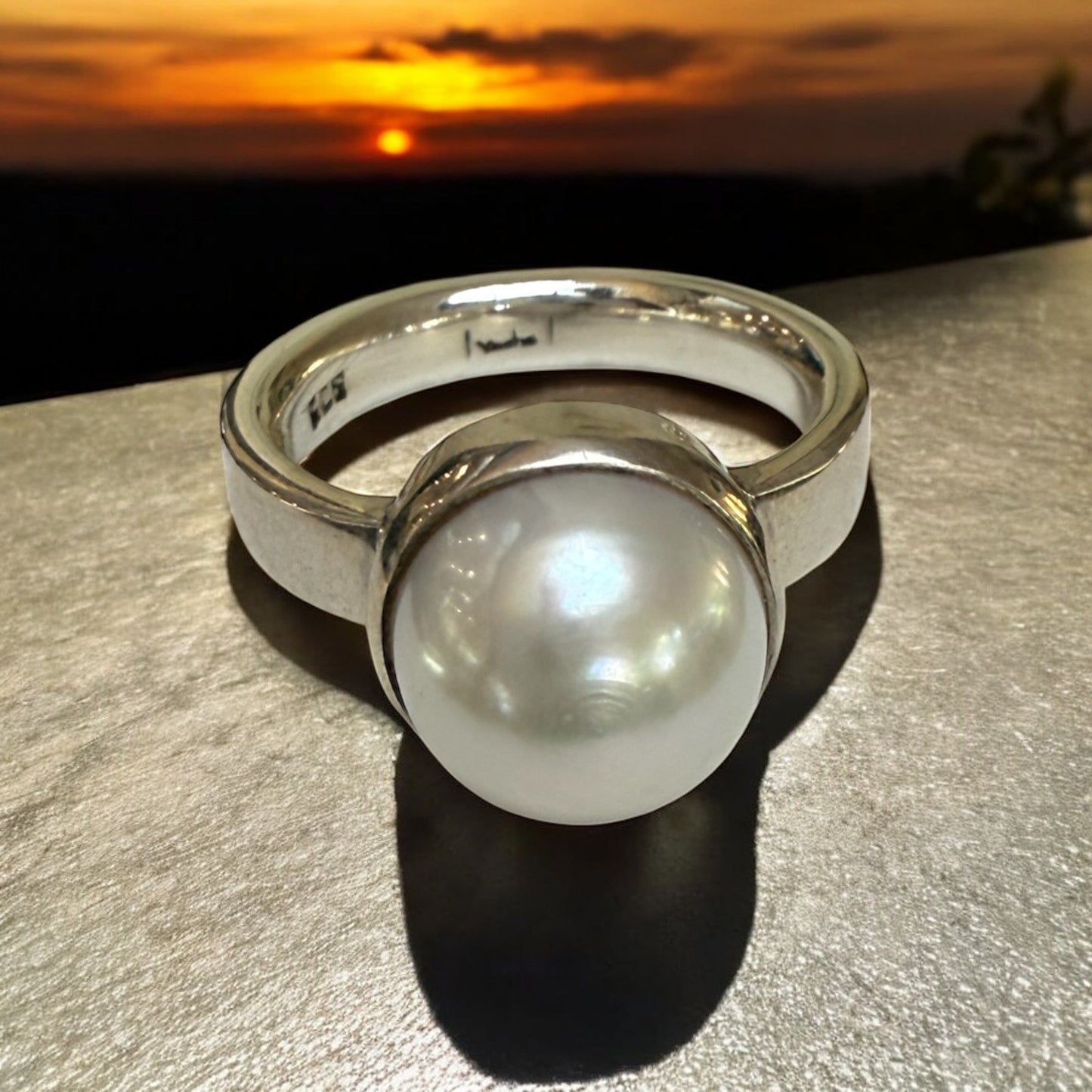 Silver Cream Pearl Ring