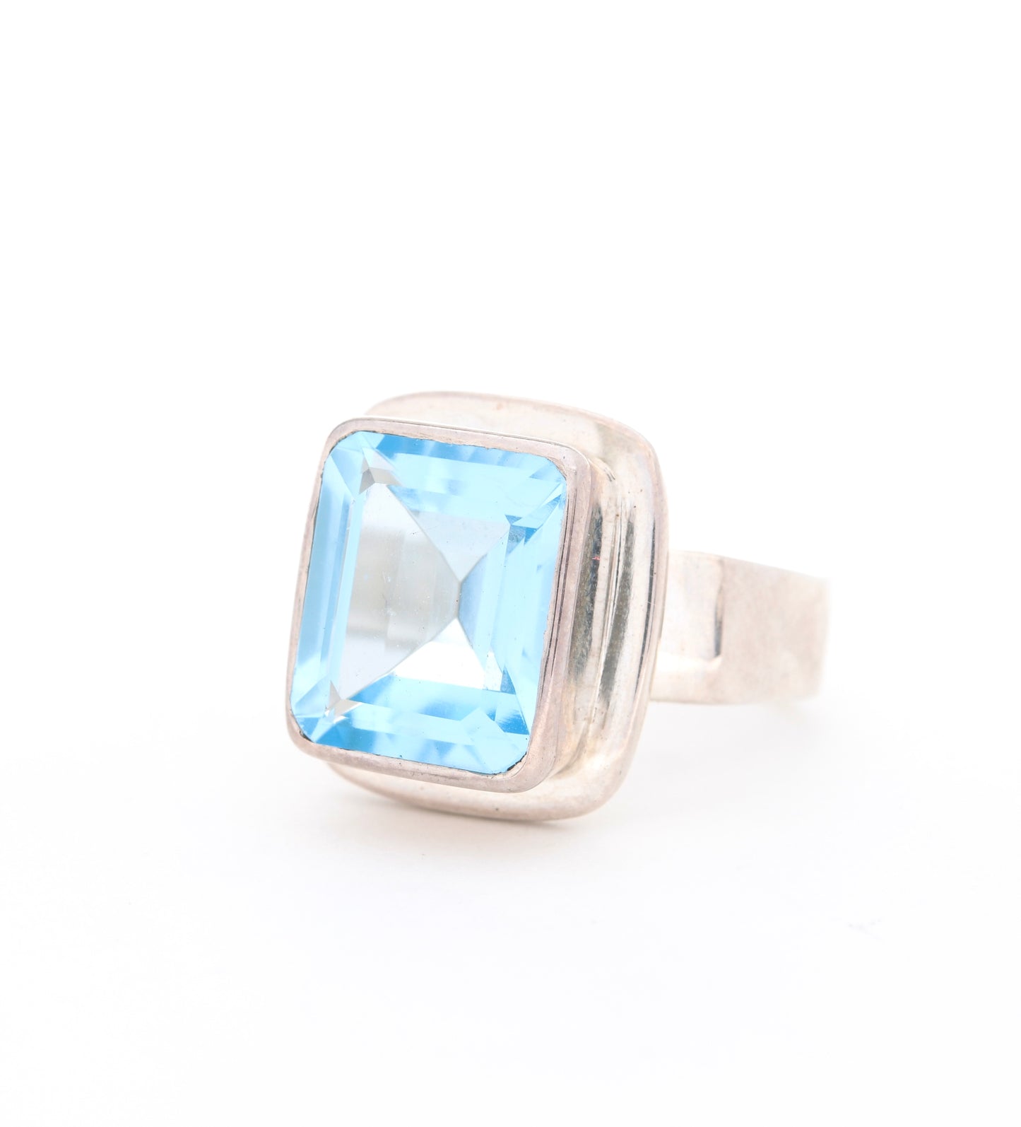 Step Cut Light Blue Ray