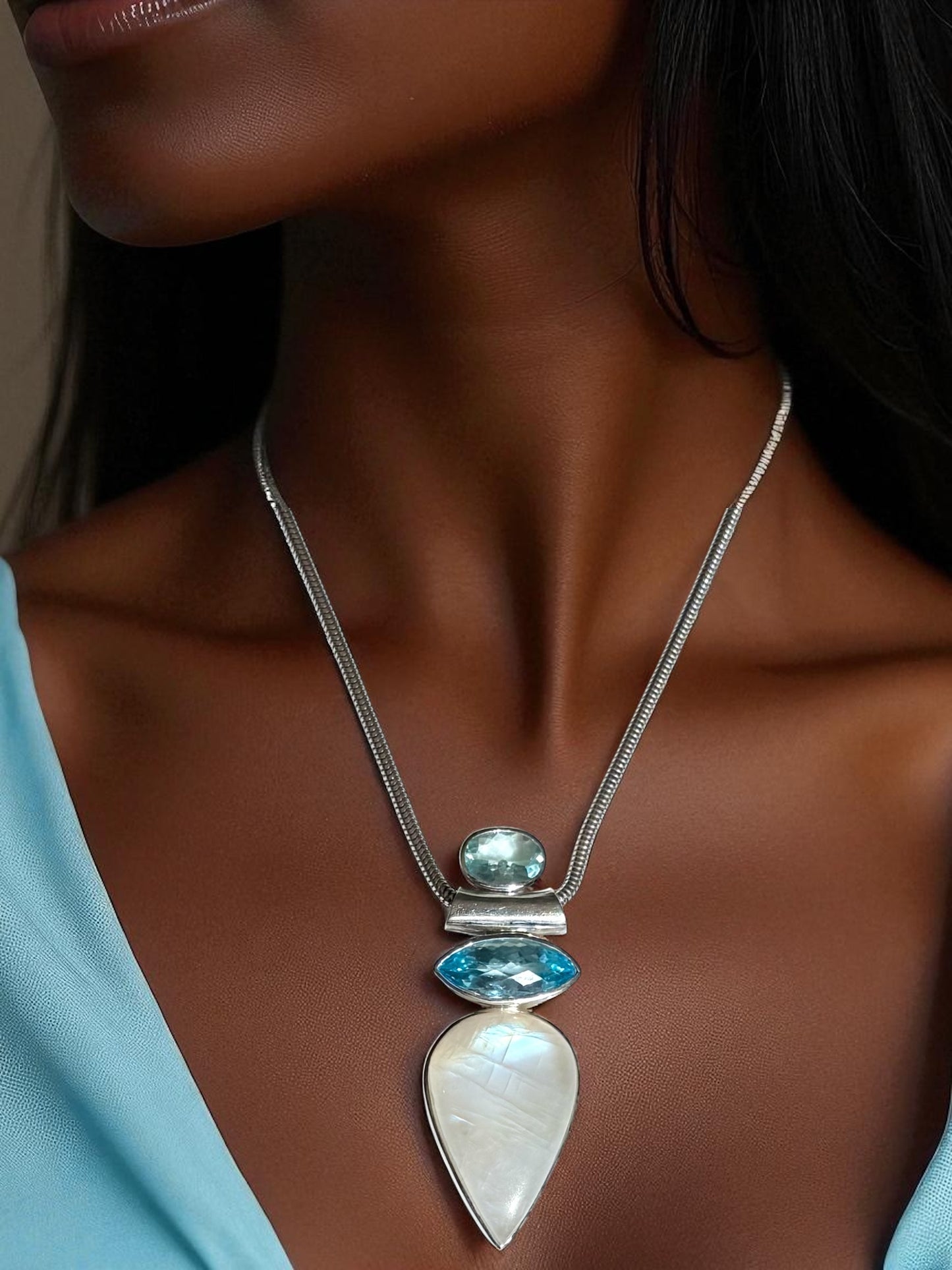 Deco Aqua Blue Moon