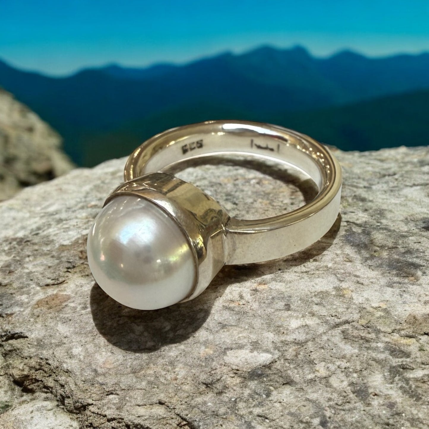 Silver Cream Pearl Ring