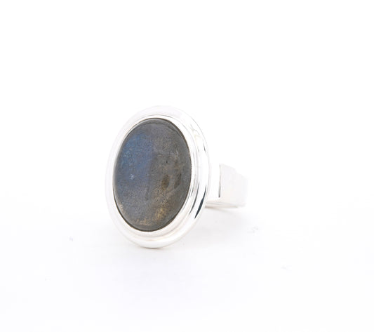 Oval Labradorite Statement