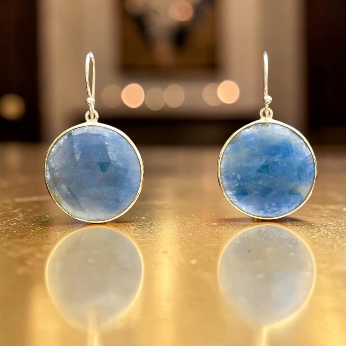 Golden Blue Round